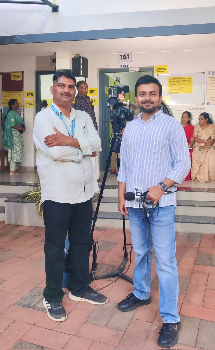 Keralam poll day coverage from Calicut South. Thanks <a href="/IamNaveenKapoor/">Naveen Kapoor</a> for giving me the opportunity to cover this assembly election.

#keralam
#keralaelctions