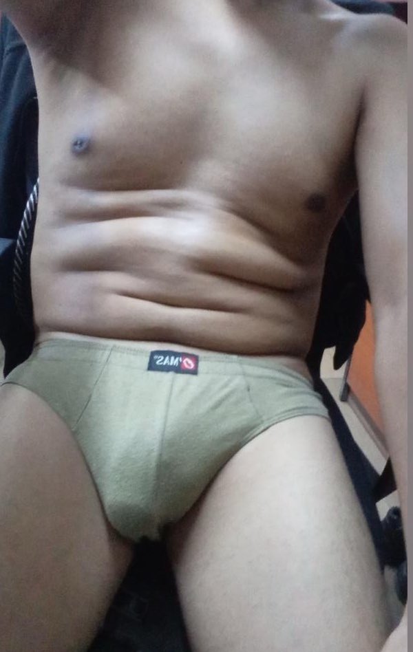 Lalobigx's tweet photo. Me La saco??? https://t.co/c9LQQxQbkY