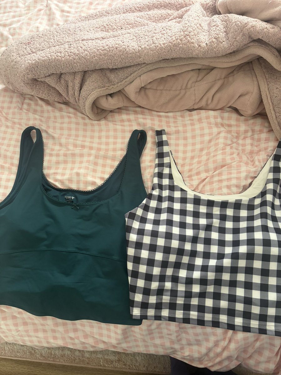 athena 🍓 tweet media