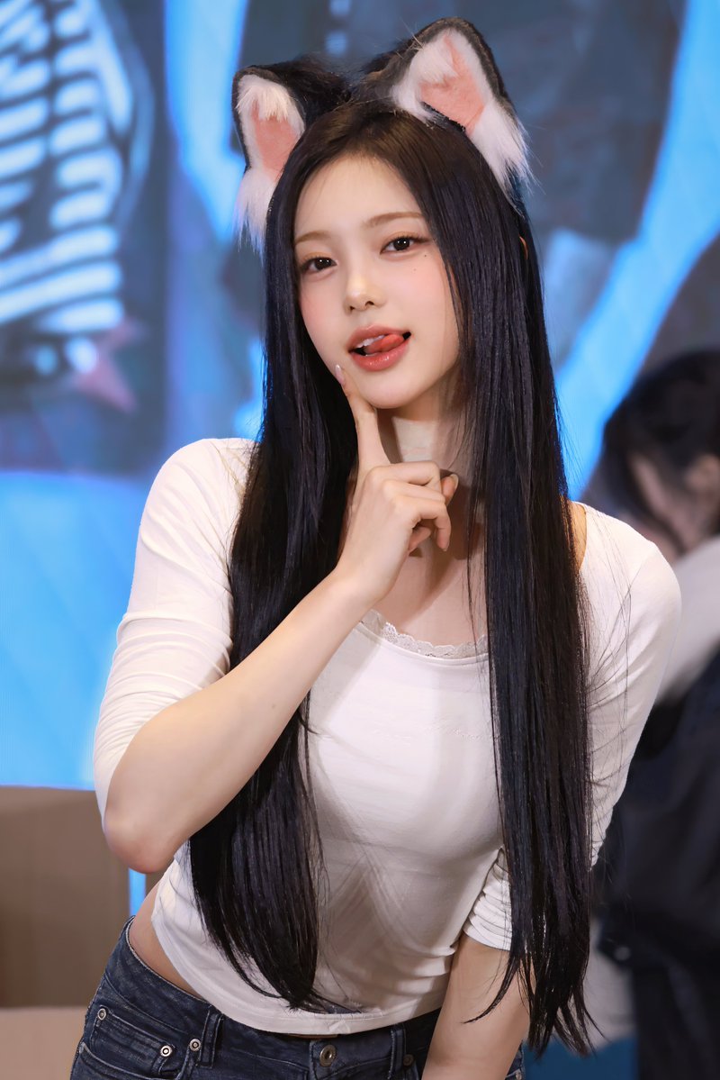 404_Kpop_ tweet media