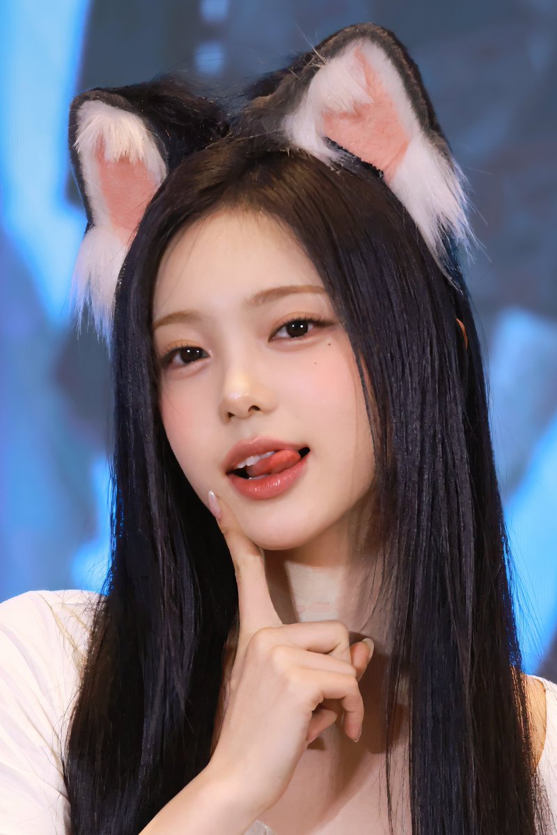 404_Kpop_ tweet media