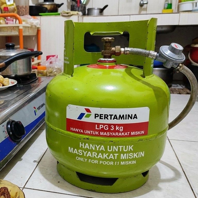 fynixone's tweet photo. Akhirnya kebagian langkanya si melon 3Kg huhuuu
#gaslpg #lpg3kglangka https://t.co/LxorWblbXo