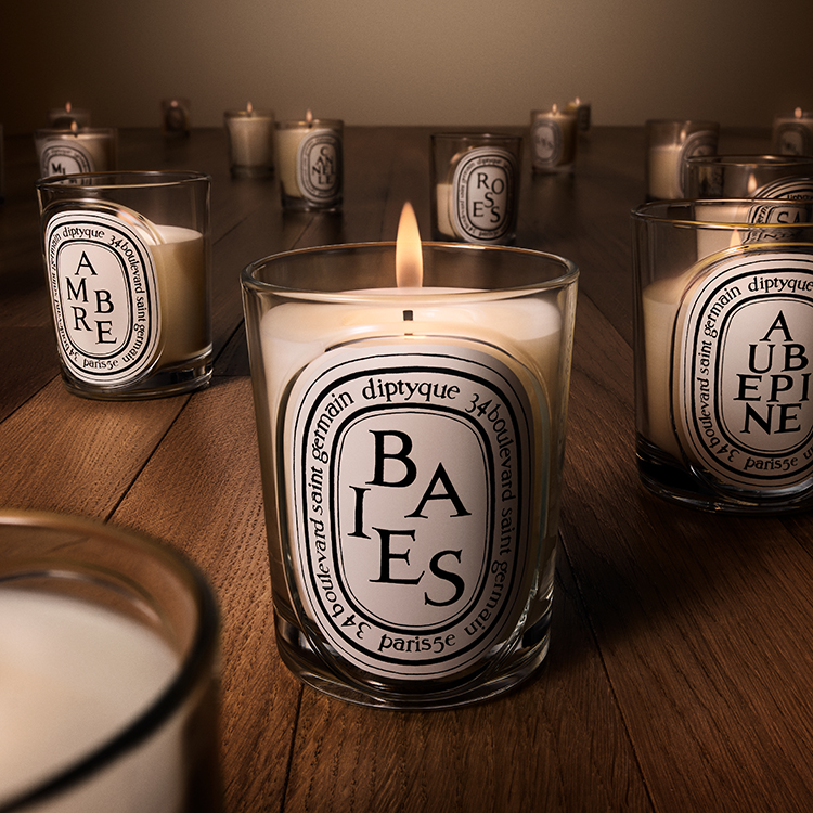 FASHIONHL's tweet image. Diptyque Refines Its Iconic Classic Candle—Expanding Its “Herbarium of Scents” with Five New Fragrances
→fashion-headline.com/en/article/487…
#Diptyque #Candle