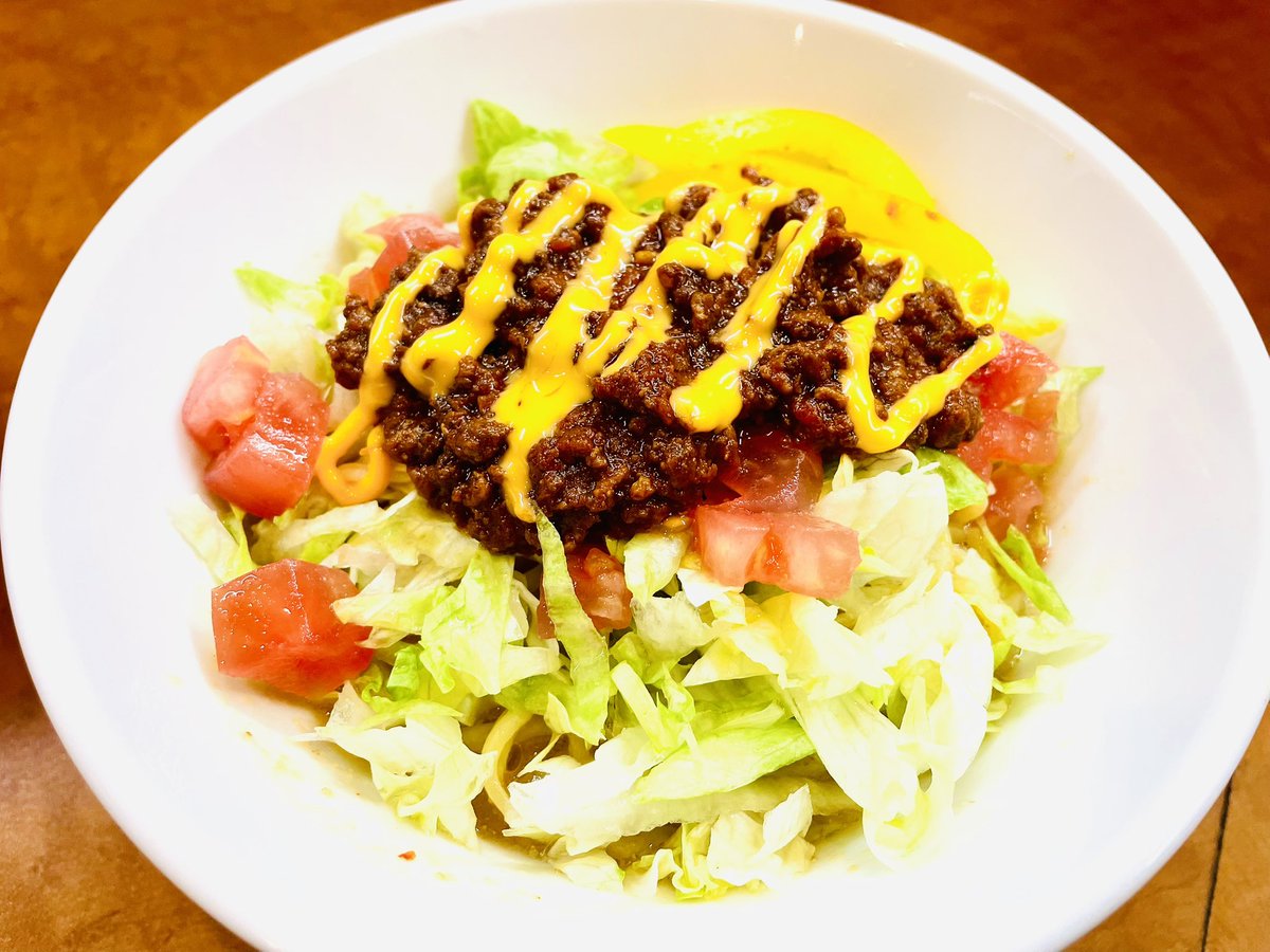 4月9日(木)の営業時間は
11:30~14:30
18:00~22:00(LO21:30)です。

限定メニュー
「中華そば006」今週一杯位の予定です。
「タコスまぜそば」火曜日位までの予定です。

本日はお昼も1人営業です。お時間いただく場合もあるかもしれません。

よろしくお願いします。