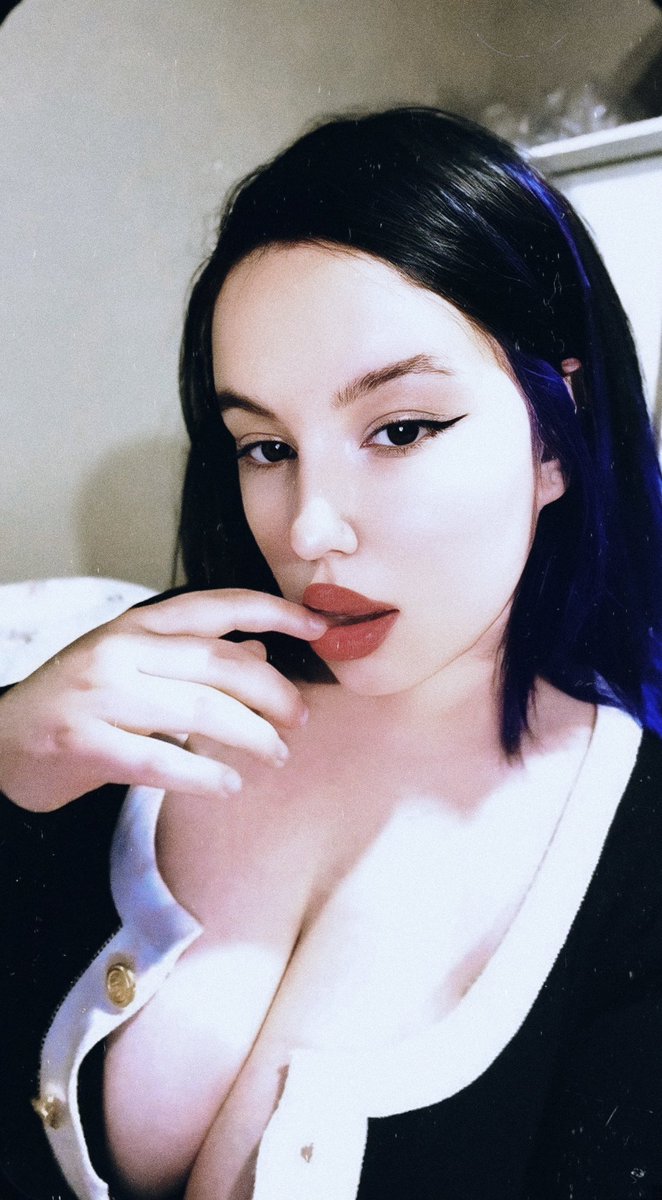 LANA DRAIN 🖤 MOMMY DOMME🖤 tweet media