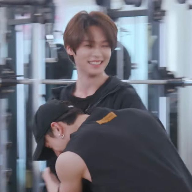 mango 🥭 tweet media