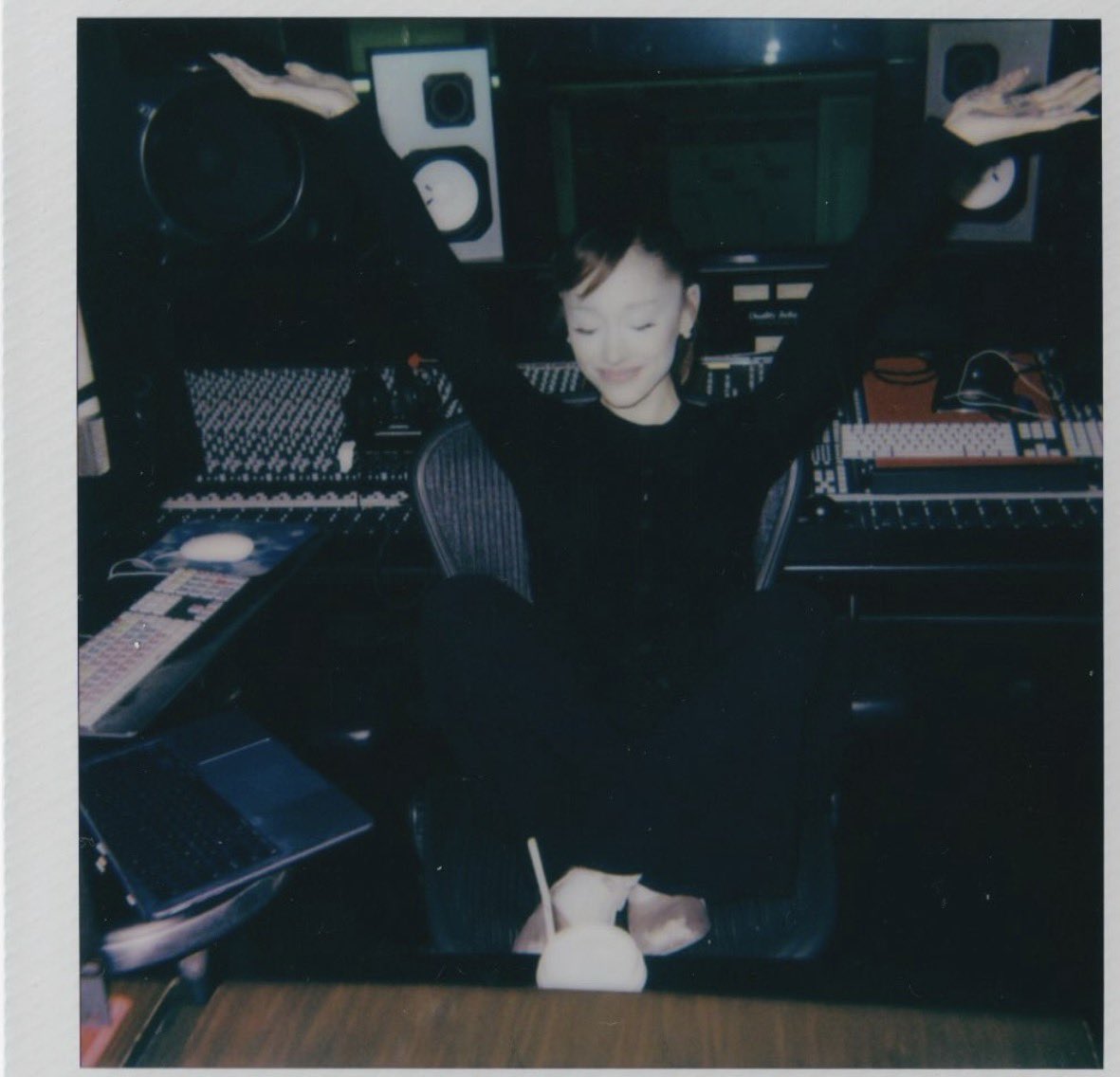 TheGrandeTop10 tweet media