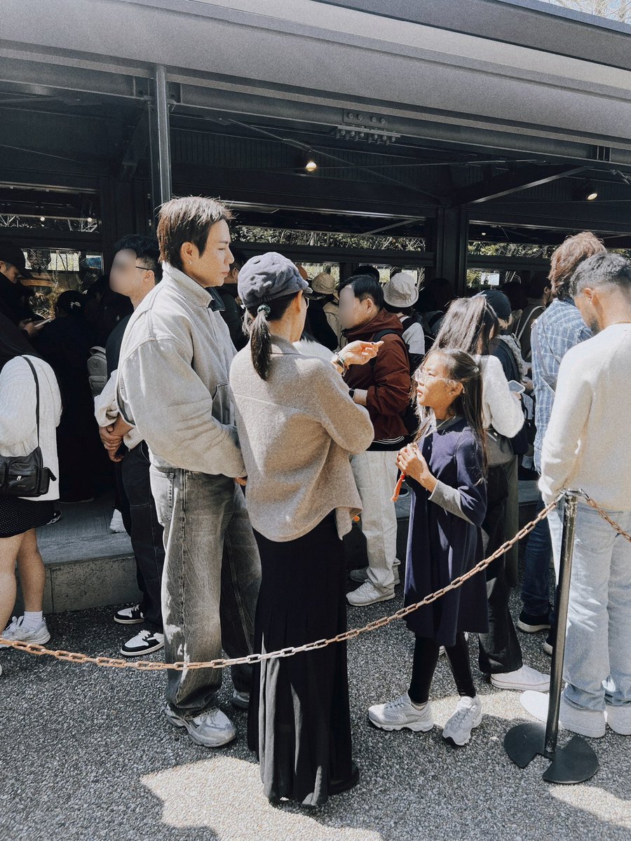 BlackjellyDevil tweet media