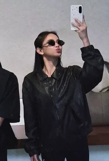 sha ˚࿔ tweet media