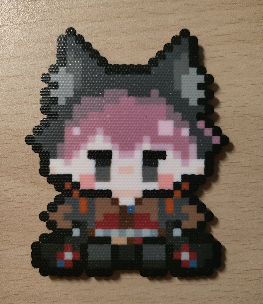 AzureRain_12's tweet photo. 🐺 https://t.co/QiQ1w7O07n