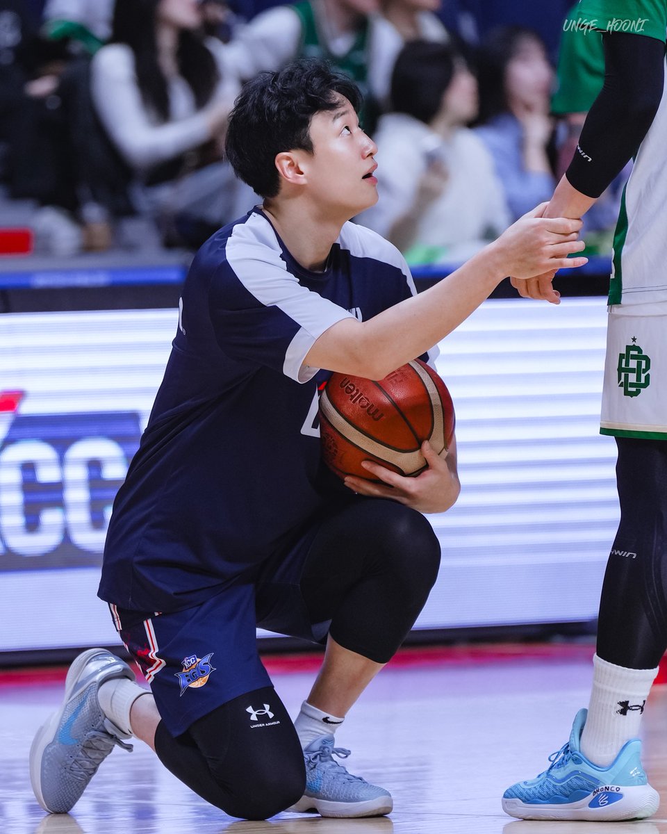 unge_hooni tweet media