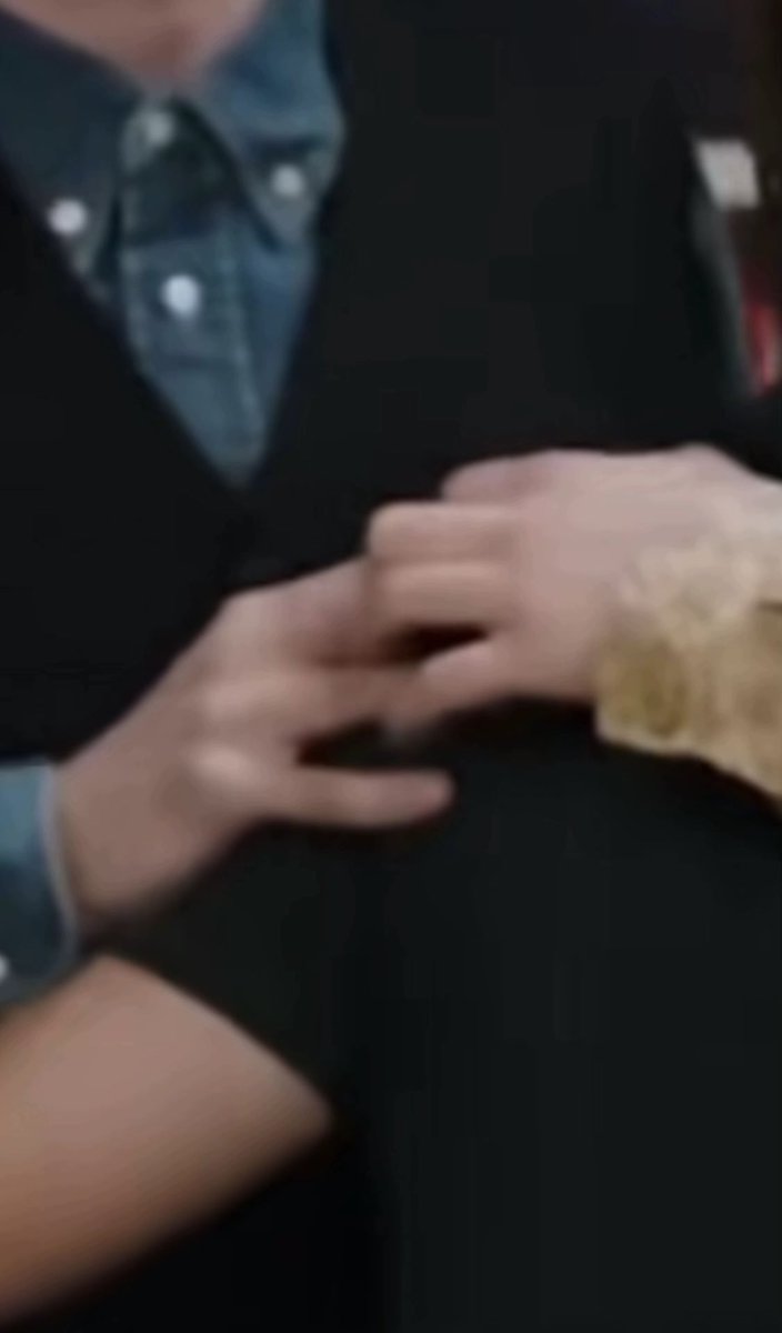 foahs_daughter's tweet image. No I won’t shut up #sorrynotsorry