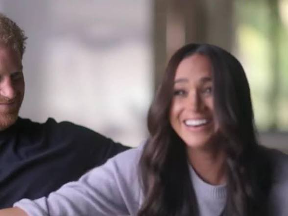 Royal Thoughts - Parody and Commentary tweet media