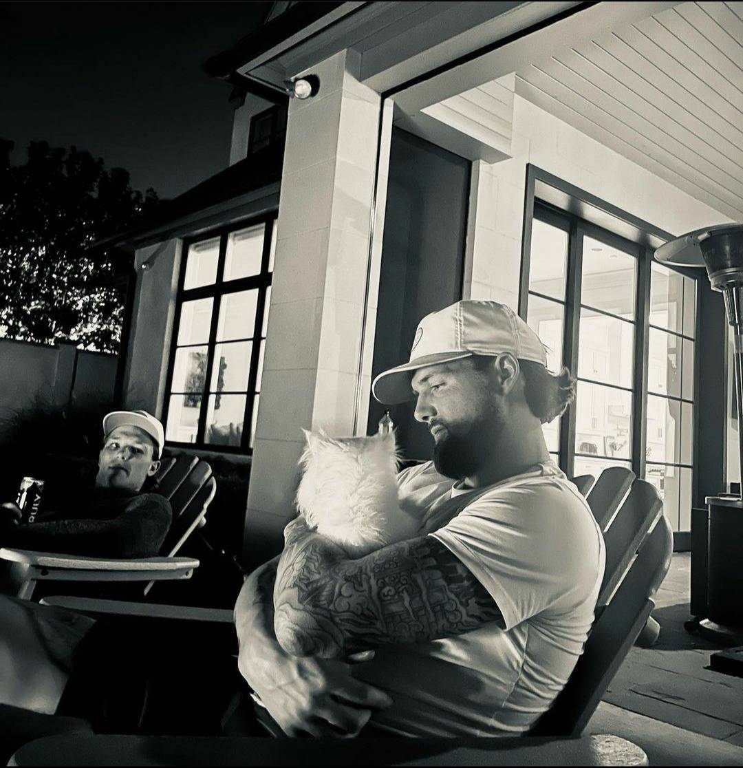 x - J🛸⁹¹ ²² ⁴⁹ tweet media