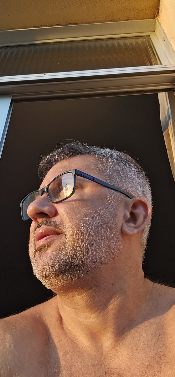 Alexmato tweet media