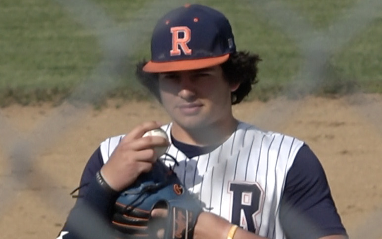 Channel1450com's tweet photo. Runkel Tosses Complete Game and Hits Go-Ahead Homer for Rochester Against SHG 
https://t.co/pLXmvBguVO https://t.co/2VuxHWyBqd