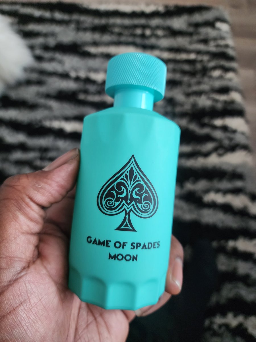 cleancutcee's tweet photo. Sotd: Jo Milano Game of Spades Moon. https://t.co/GesLlnyvZj