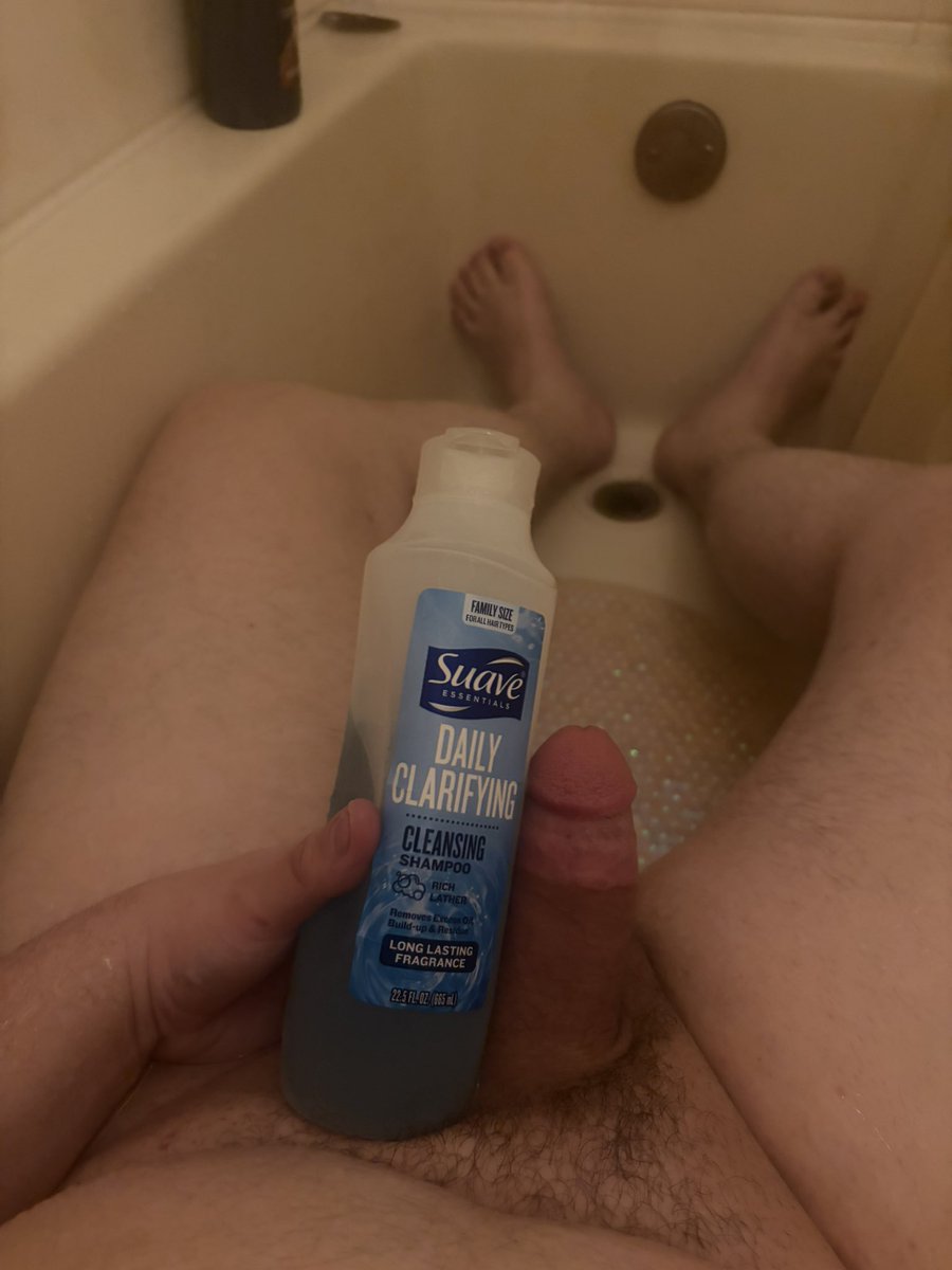 sixinchstroker's tweet photo. Shower time (shampoo for reference)
#mlm #chubby #cock https://t.co/cZKxJHwkon