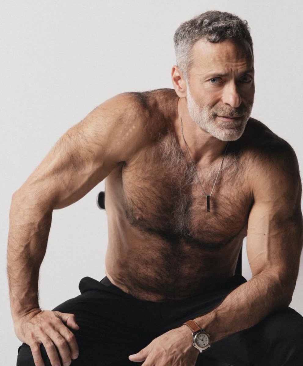 Esse homem está cada dia mais gostoso
