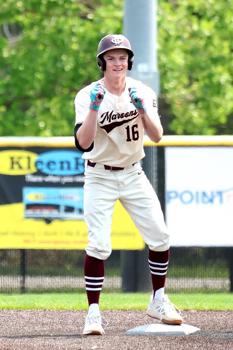 Maroons Baseball tweet media