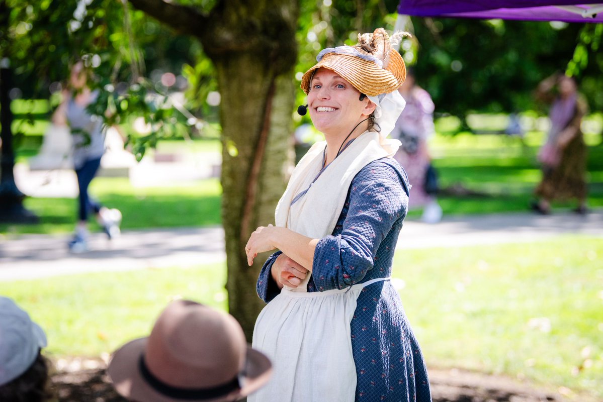 HistoryAtPlay's tweet image. April 9! 6p ET. @longmeadowadultcenter , 211 Maple Rd, Longmeadow, MA. “Rendezvous with Rachel Revere™” #livinghistory #historylovers #theatreislife #historymakers #historyinthemaking #historyatplay #makehistory #paulrevere #america250 #FREE
facebook.com/share/1DGaFHja…