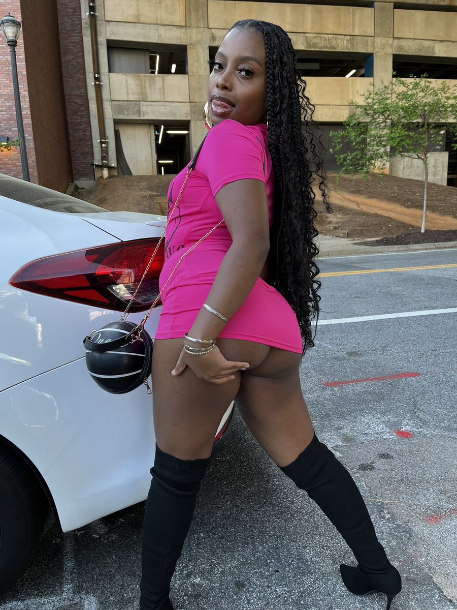 𝓑𝓮𝓭𝓻𝓸𝓸𝓶 𝓫𝓾𝓵𝓵𝔂💋 FACETIMES $35-$55 tweet media