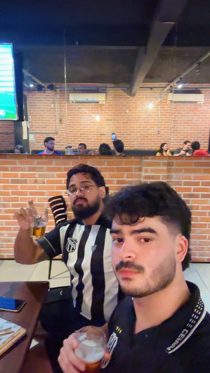 Andrezeitsᶜˢᶜ tweet media