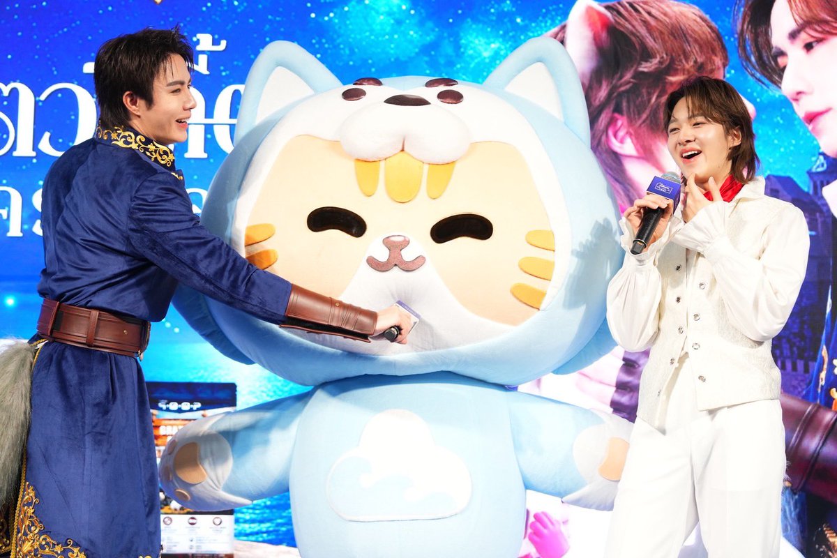 “ซี–นุนิว” นั่งแท่นพรีเซ็นเตอร์สู่ครอบครัว petheria (เพ็ทเทอเรีย) แปลงโฉมเป็น ‘อัศวิน–เจ้าชาย’ เสิร์ฟความฟินจัดเต็ม!

#petheriaXZeeNuNew
#ZeeNuNew #ZeePruk #NuNew 
#TobiasBelion #TobyBel
#petheriaTheDestinyFamily
#ลิขิตฟ้าครอบครัวเพ็ทเทอเรีย

petheria (เพ็ทเทอเรีย)