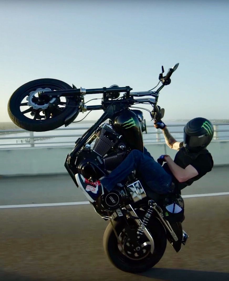 KANSAS BORN tweet media