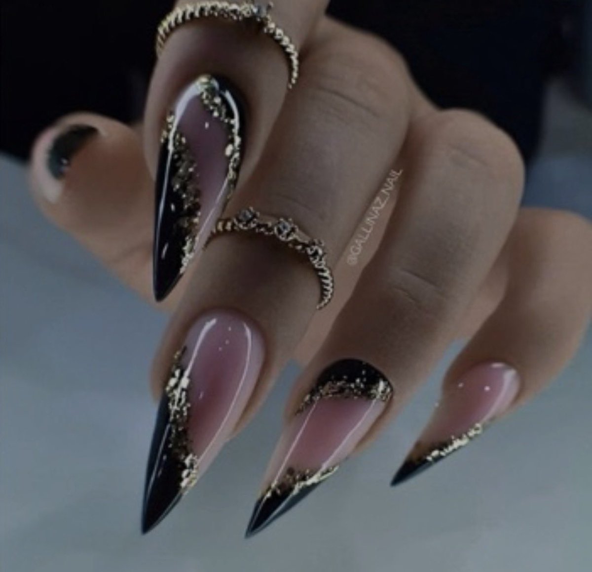 Tonnie⁷ tweet media