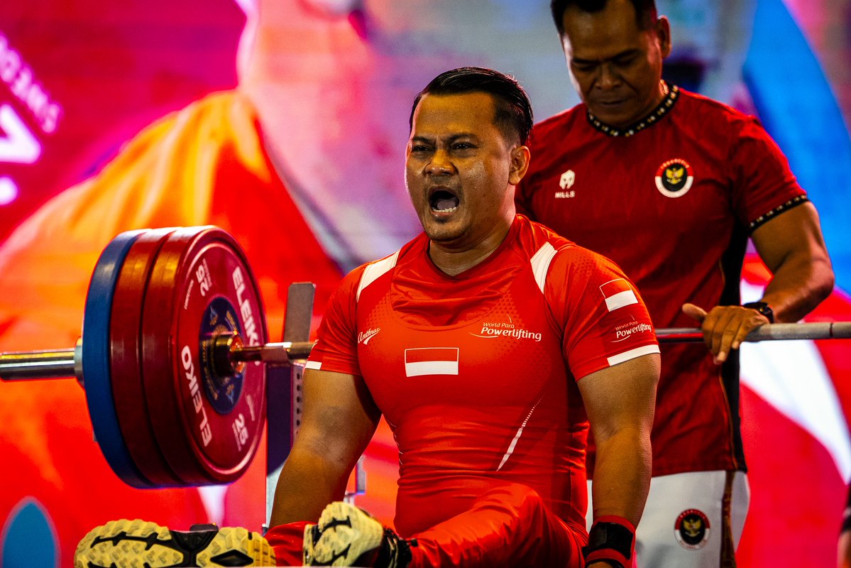 Para Powerlifting tweet media