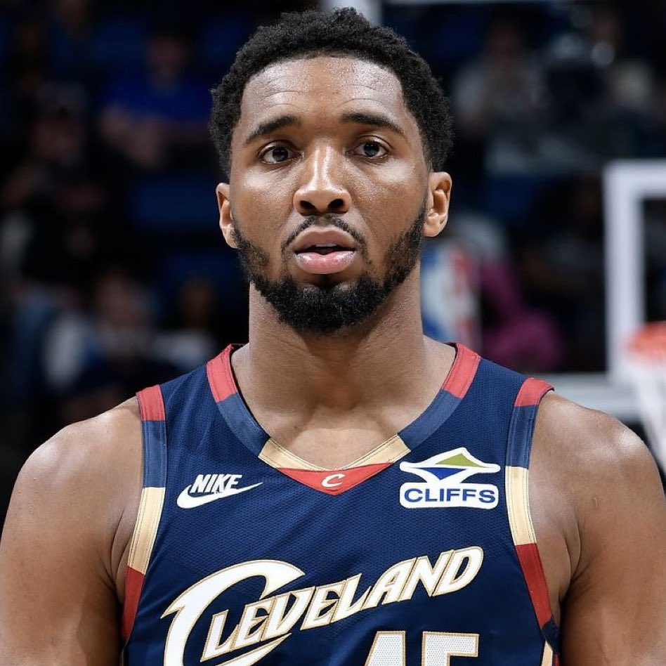 Hoop Central tweet media