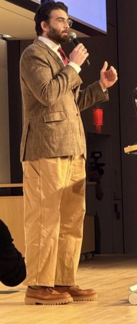 Future Moldovan Citizen Fan tweet media