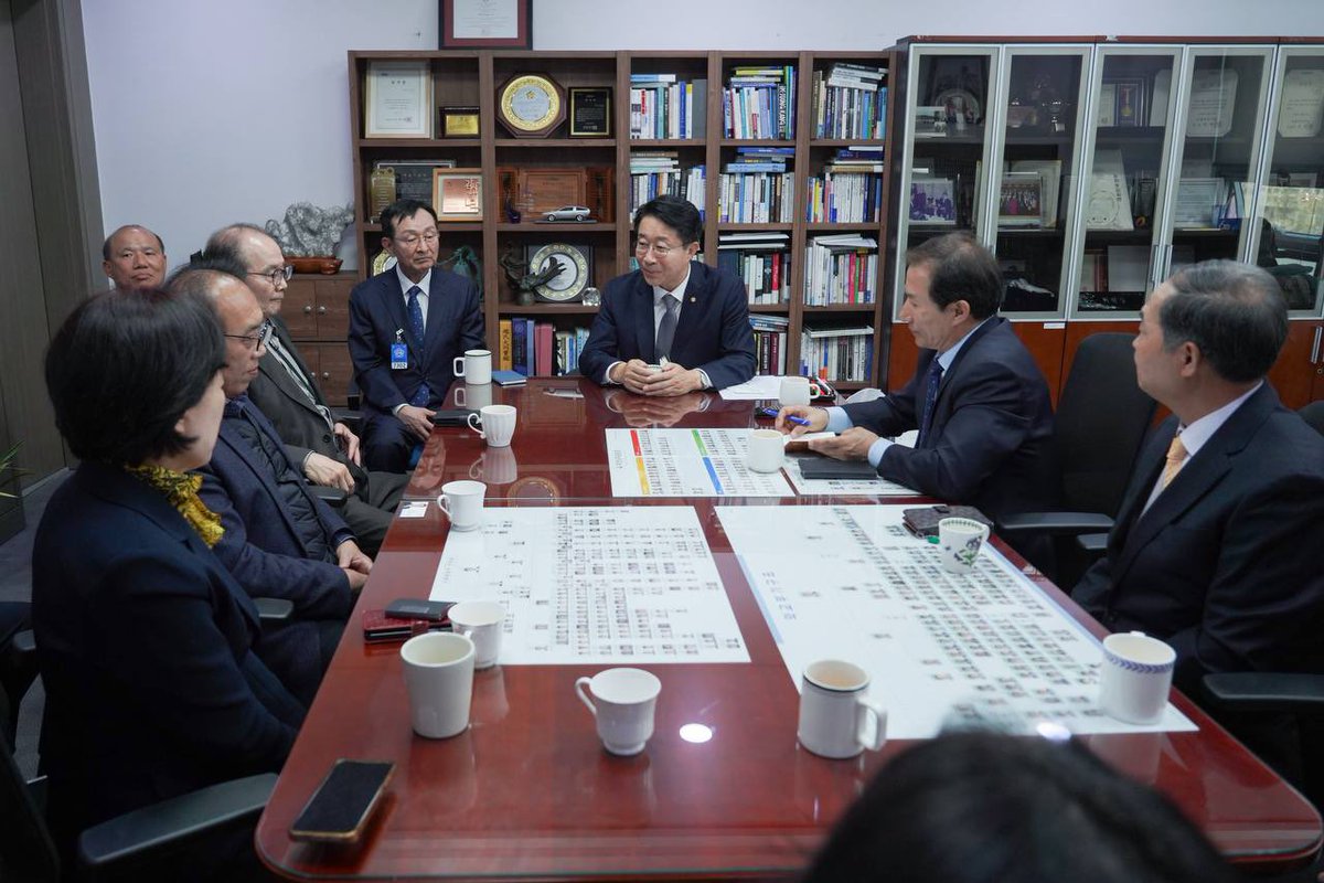 조정식 tweet media