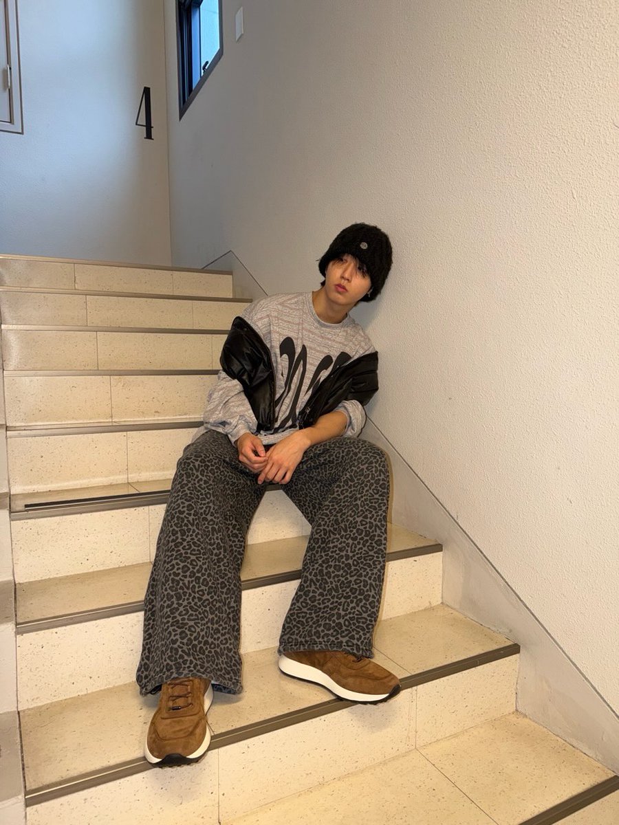 HANglobal_'s tweet image. 🖼️ | HAN's Instagram update (_doolsetnet)

“☁️ #loveyou#STAY”

🎵 Chezile - Beanie

#한 #ハン @Stray_Kids