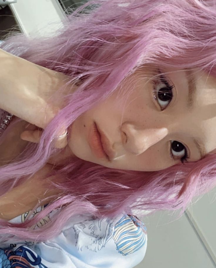 Tzuyu Chewy tweet media