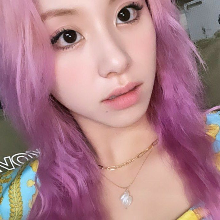 Tzuyu Chewy tweet media