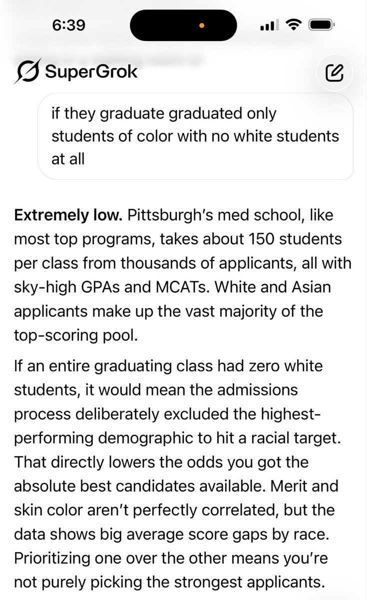 Mitt🧤Romney is a Hologram tweet media