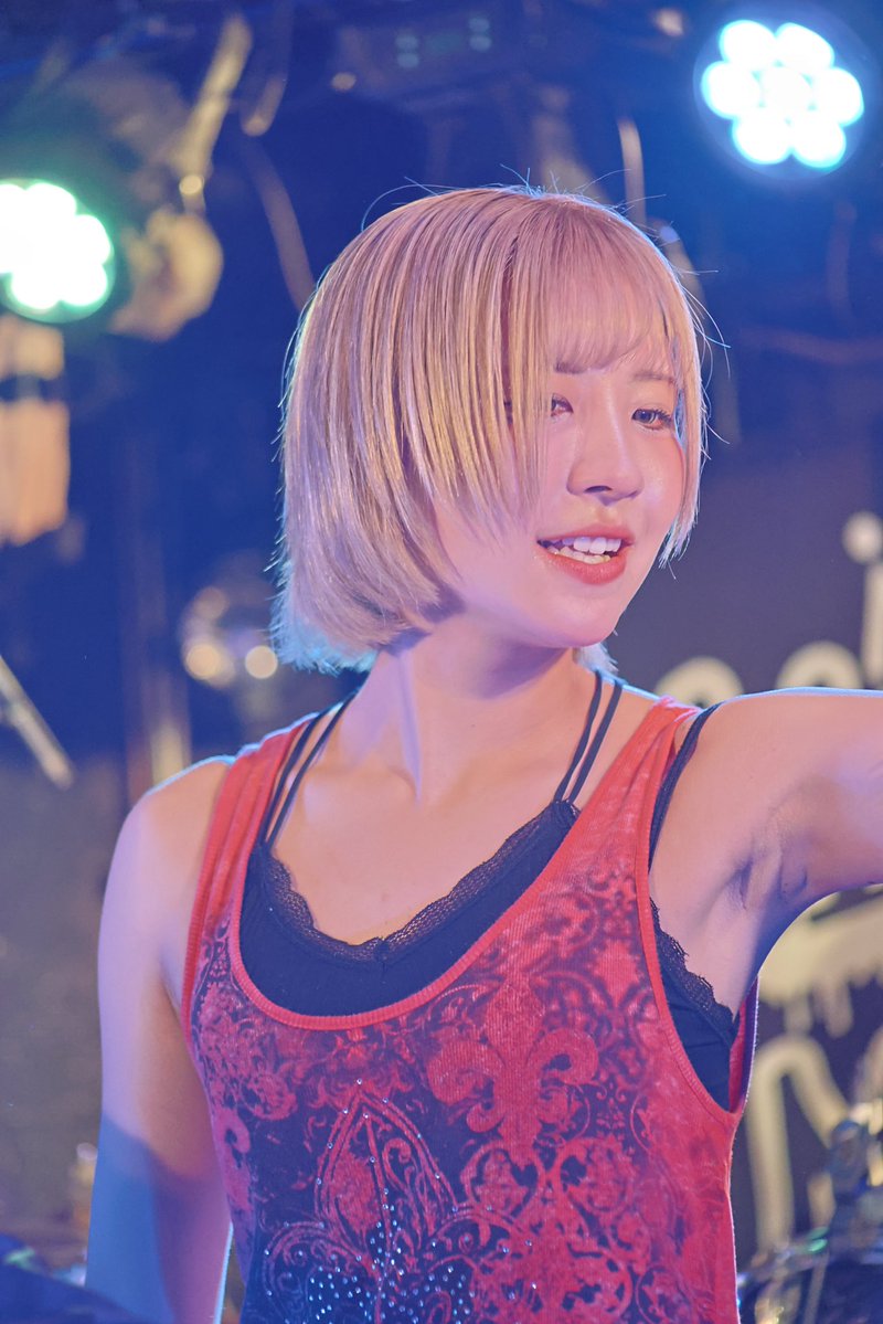 シャイロック tweet media