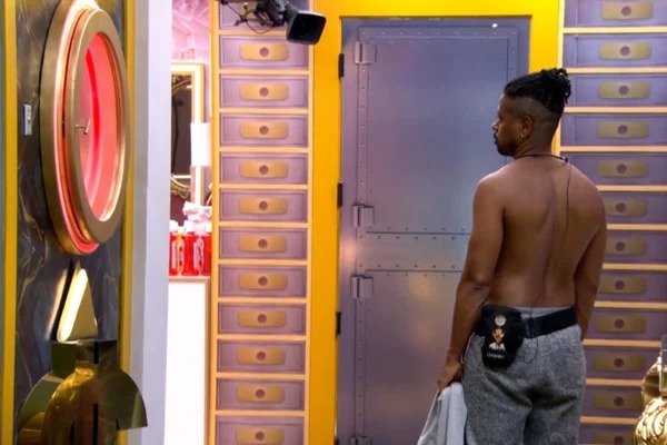 manaustime.com tweet media