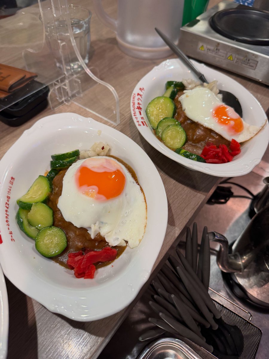 オーガニックズッキーニの素揚げ、限定食有りですが有ります

#想像の斜め上を行くカレー
#japanasecurry
#ginza