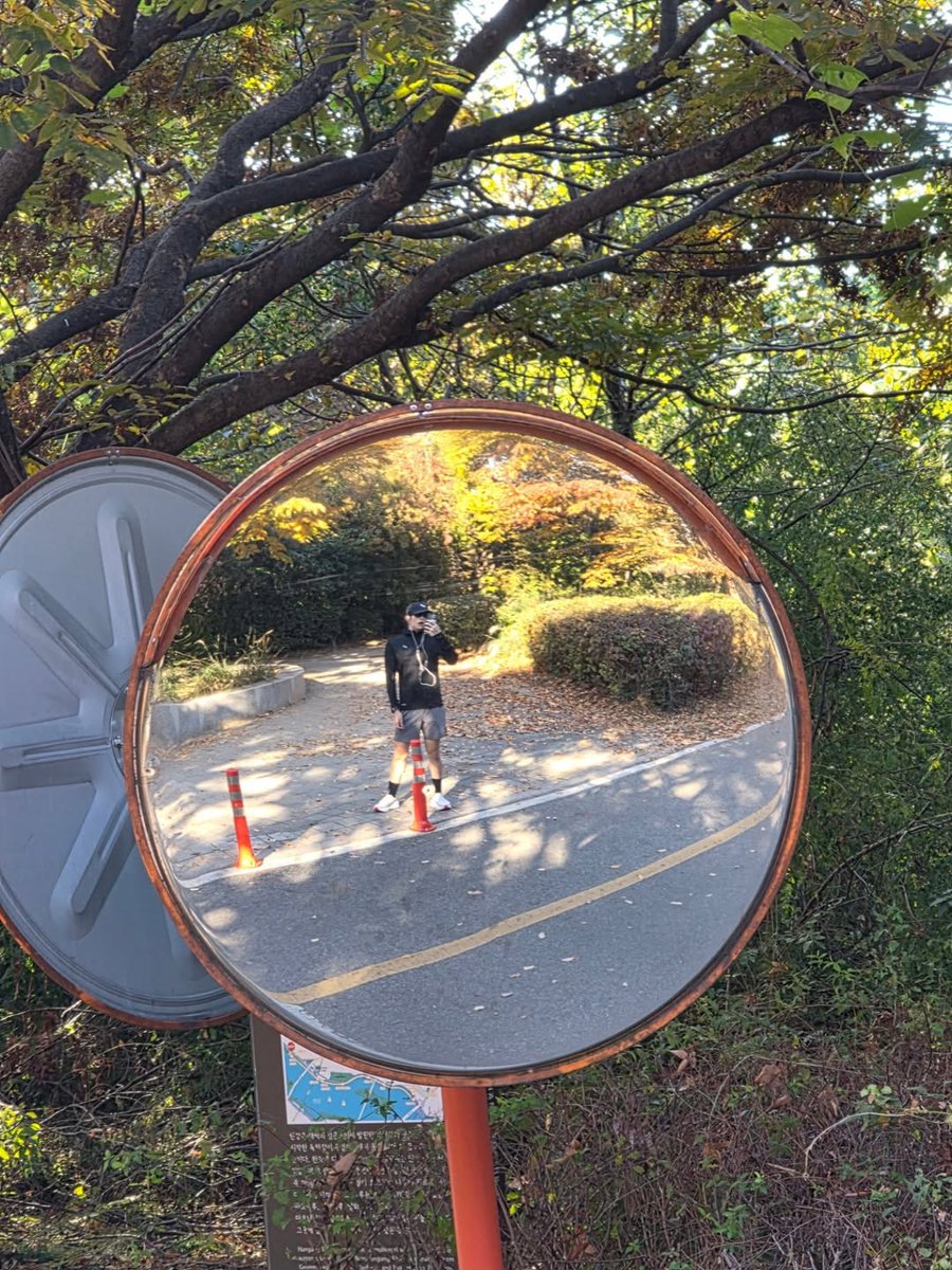 skiwongravai tweet media