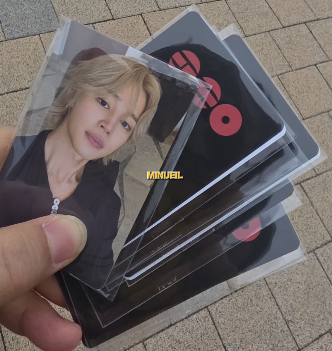 [KOREA_GOYANG] DAY- 1
#BTS_WORLDTOUR_ARIRANG

26.04.08
럭드 포카 하나 오픈했는데
지민 나와서 넘 씐나

#BTS #BTS_ARİRANG
#BTS_WORLDTOUR_ARIRANG_GOYANG
#JIMIN #BTSJIMIN #JIMINIE