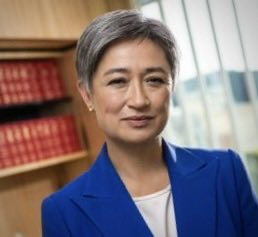 Peter Cronau tweet media