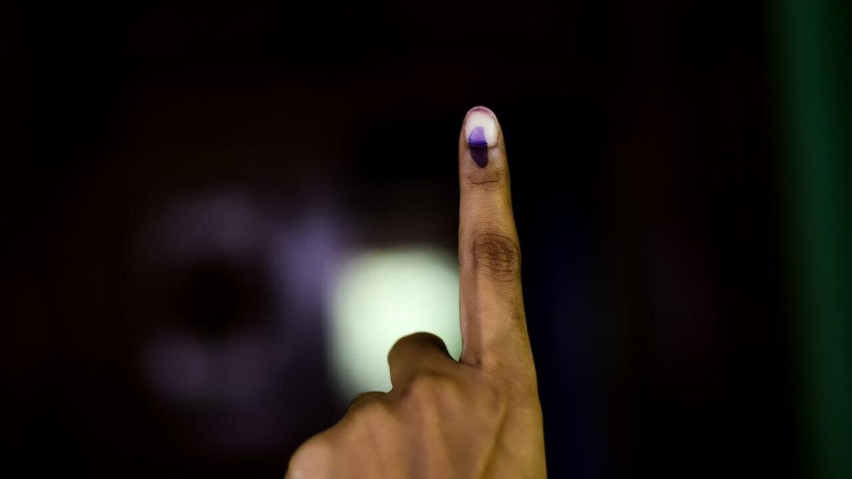 CNBCTV18News's tweet photo. #AssemblyElections2026: Voting begins across #Assam, #Kerala and #Puducherry
Poll sees clash of #BJP, #Congress, #LDF, #UDF, #TVK and others
Voting also begins for #AssemblyBypolls. Results on May 4
Tune in to the LIVE Updates of #AssemblyPolls2026 here:
#KeralaElections #AssamElections #PuducherryElections
https://t.co/AYGHkc5TTN
