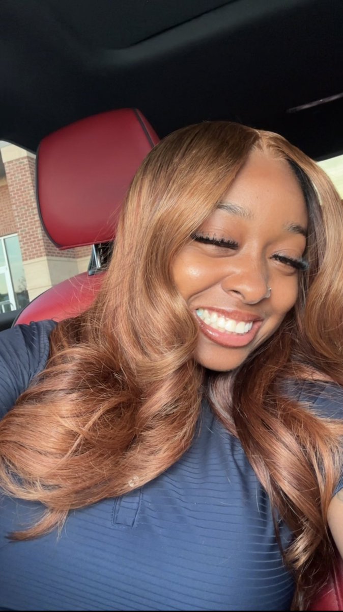 M a r e a 💕 tweet media