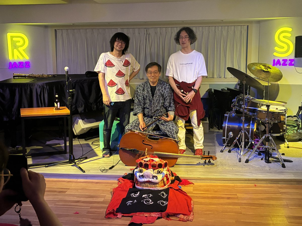 たかたか tweet media