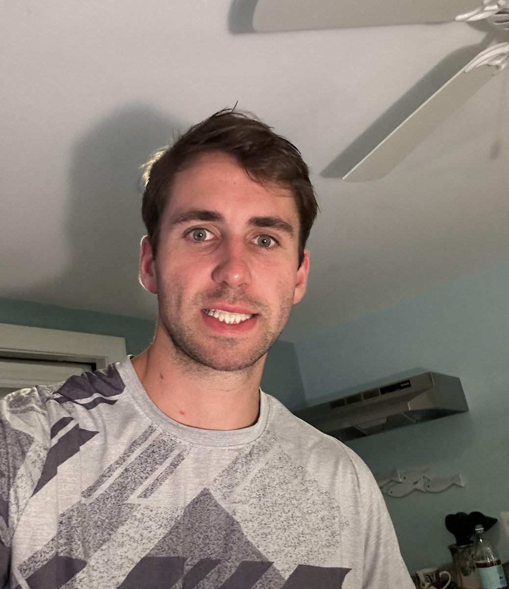 Alex Monahan tweet media