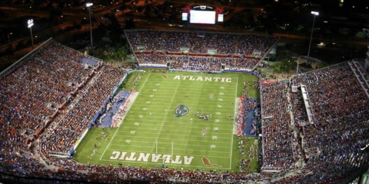 MichaelChobey's tweet photo. After an amazing conversation with @CoachBLacy I’m blessed to receive my 10th D1 offer from FAU 
#agtg 
@HallTechSports1 @PrepRedzoneAL @GoMVB @Mitchell_Spates @NavendraWoods @RepToTheMax @Caleb_Finn @84OnGo @DexPreps @UnLockYourGame_ https://t.co/7nY3kFMeBe