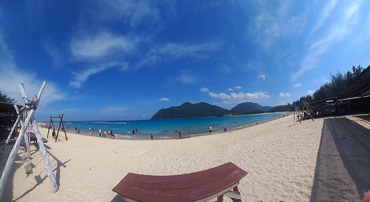 nr_qc's tweet photo. Alhamdulillah setelah sekian lama tidak menikmati pantai indah https://t.co/QEcranpnRw